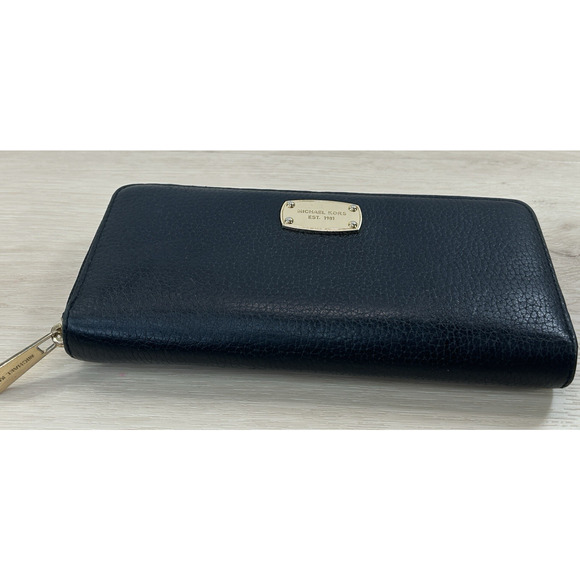 Michael Kors Jet Set Continental Large Black Wallet Pebbled Leather Zippered - Picture 1 of 15